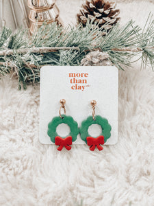 green wreath earrings